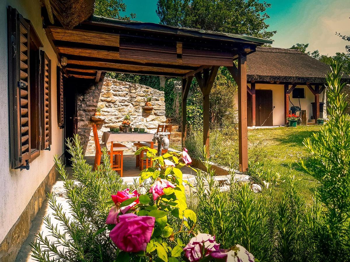 Nyaraló Wild Boar - Romantic Getaway *